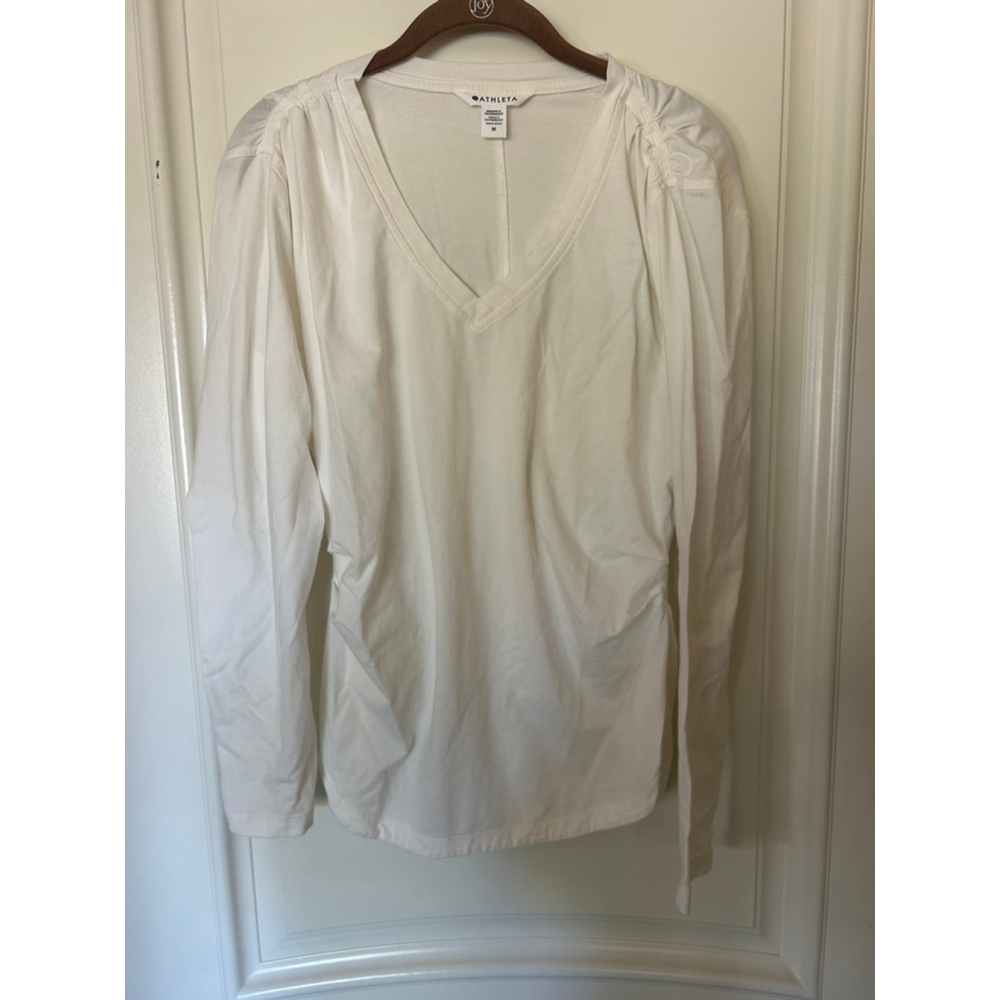 Women's Athleta Long Sleeve V-Neck Tee in White, Size M